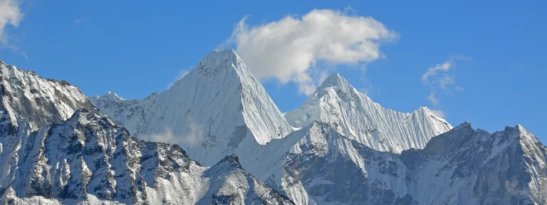 Read more about the article Gokyo to Lobuche via Cha La Pass (5.420)